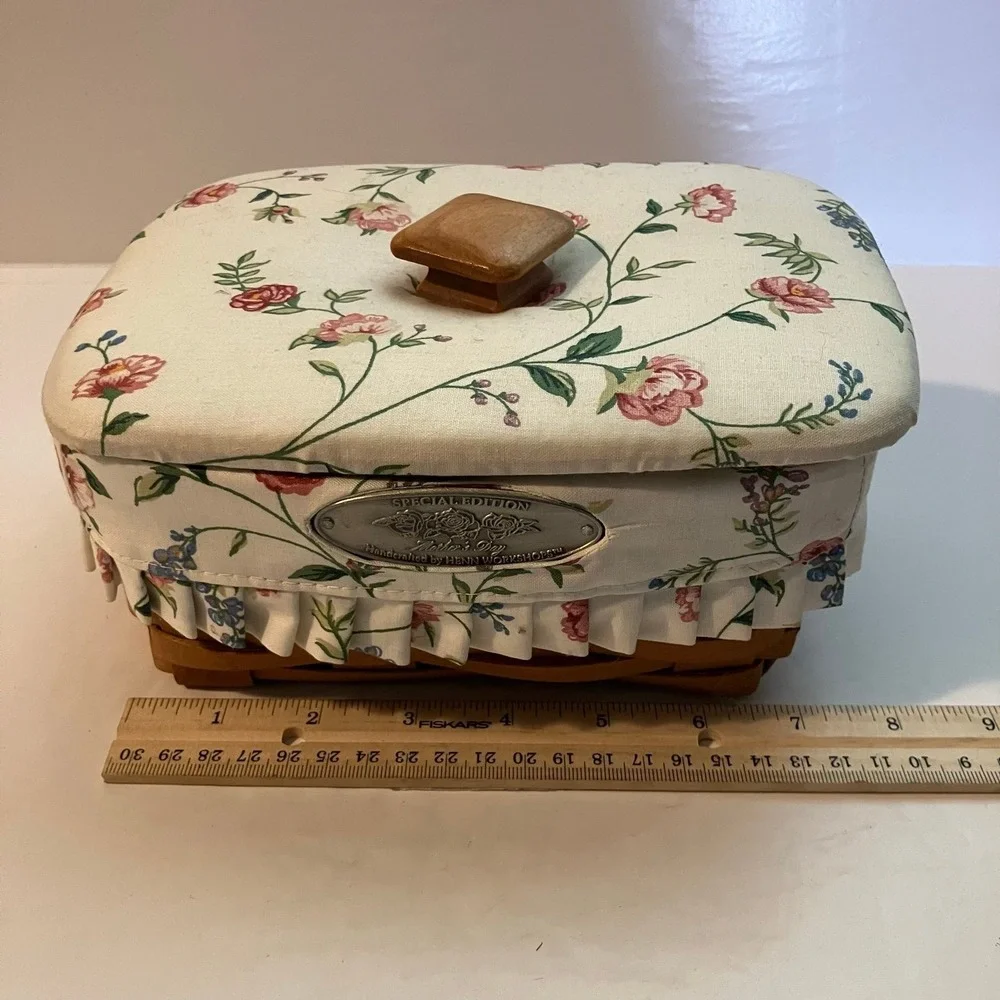 Henn Workshops Special‎ Edition Mother's Day floral lined vanity basket w/ lid